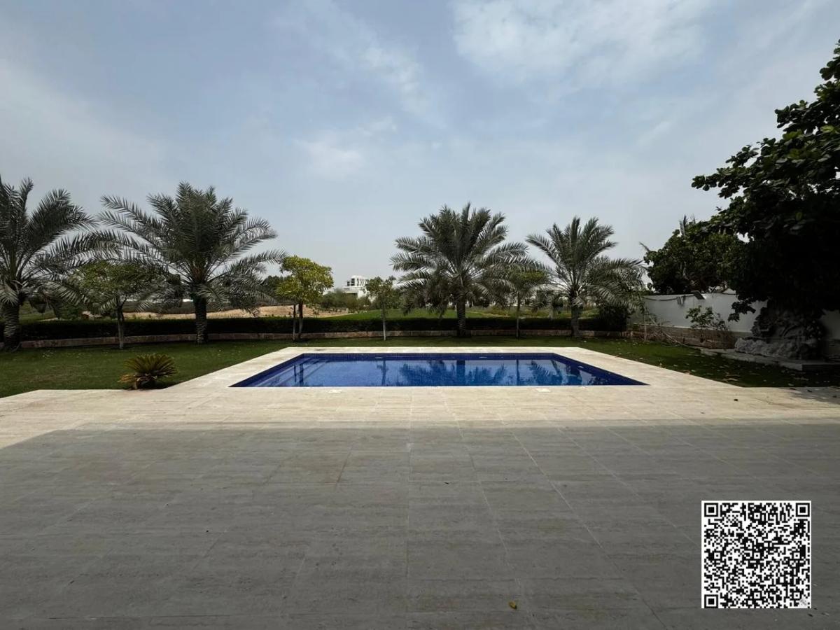 Luxury villa with direct golf view, a once-in-a-lifetime opportunity