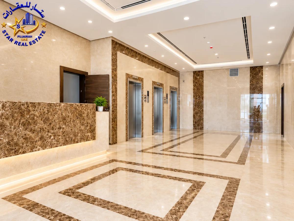 للإيجار شقة سكنية جديدة 2BHK بإطلالة على الطريق الرئيسى – سكمكم – الفجيرة
